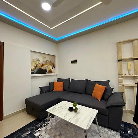 Ferienwohnung Sea View Apartament. Luxury Area In Durres Beach. Exterior foto