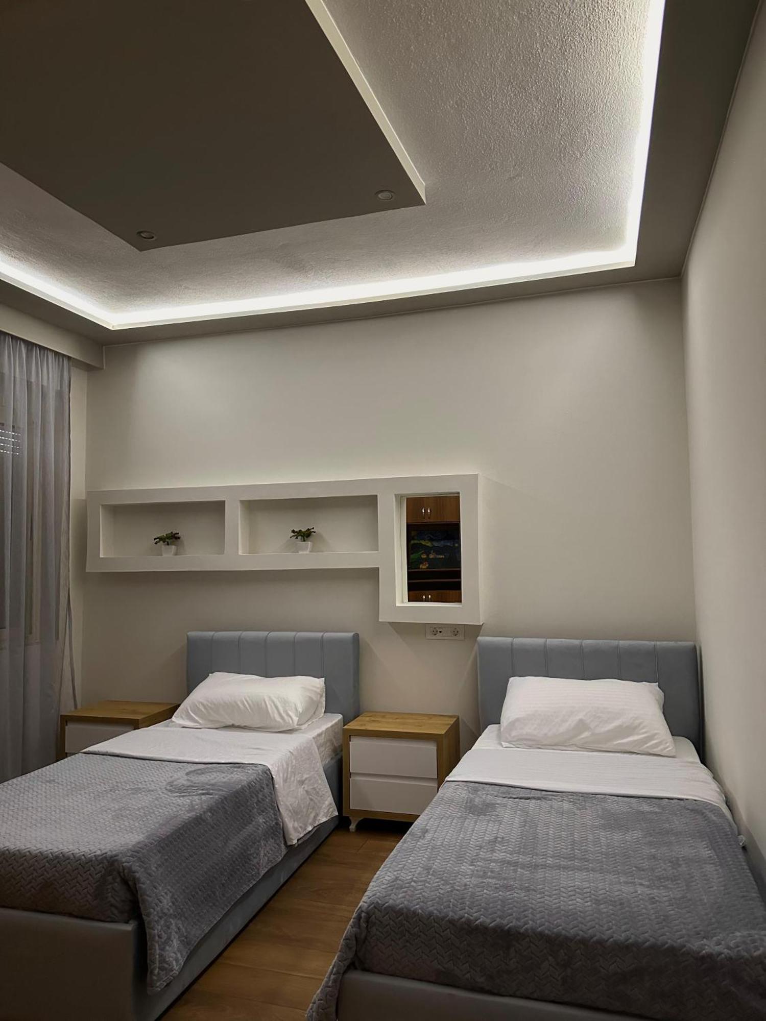 Ferienwohnung Sea View Apartament. Luxury Area In Durres Beach. Exterior foto